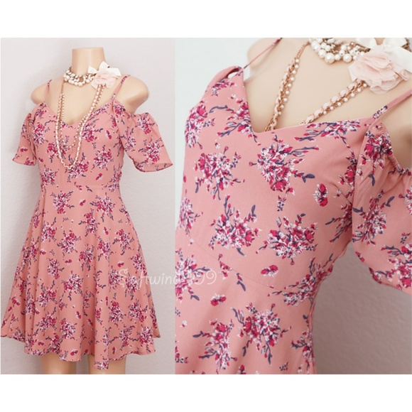 Blush Pink Floral Flutter Off Shoulder Cute Dress - Picture 2 of 8